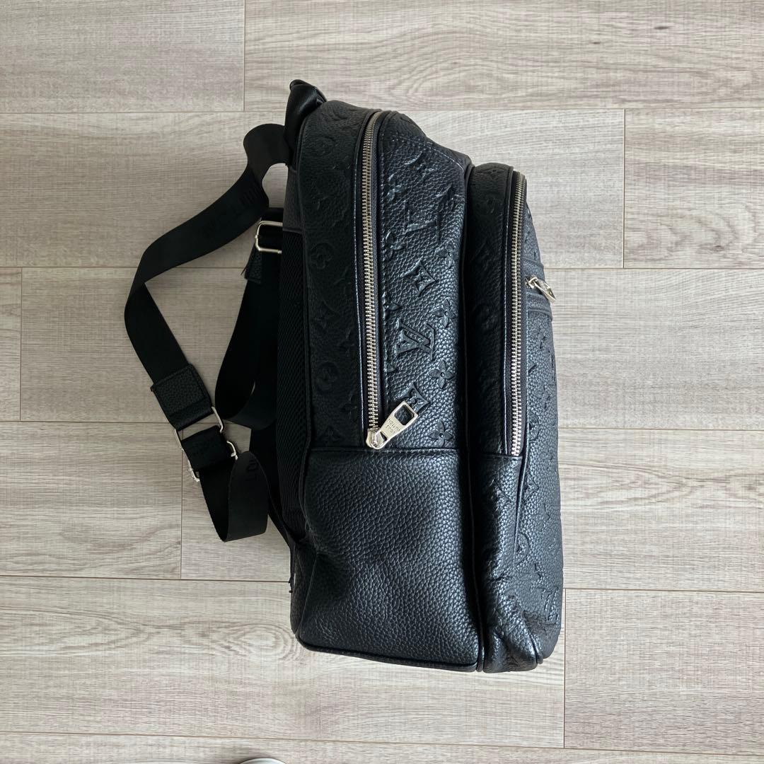 某ブランド風ブラック