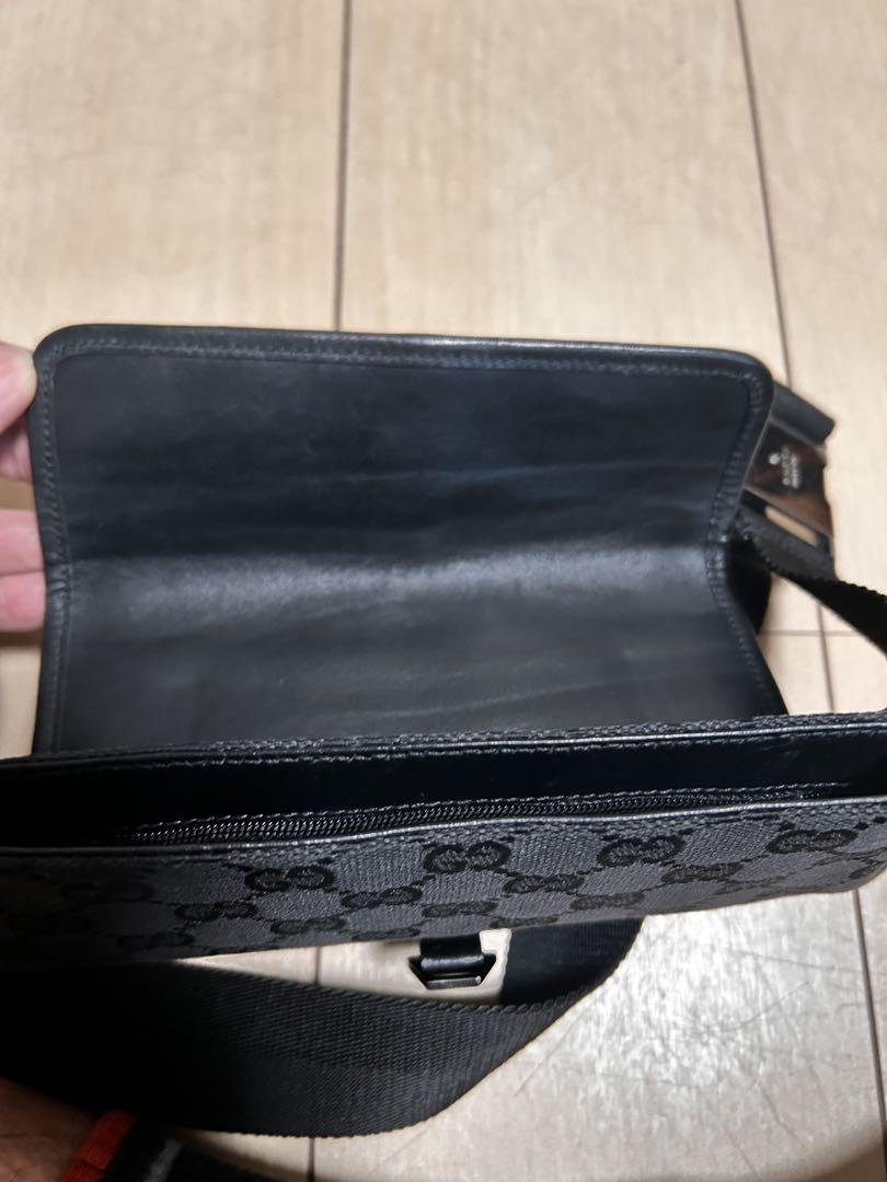 Gucci ブラック ボディバッグ