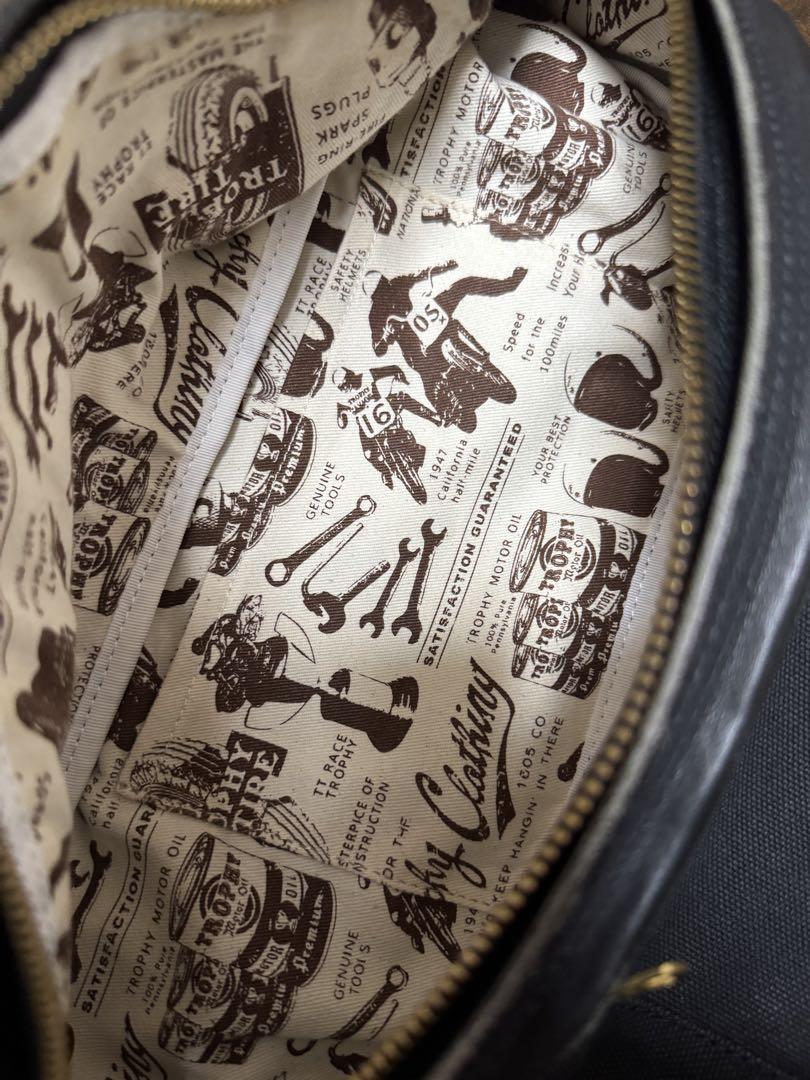 TROPHY CLOTHING デイトリップバッグ　トロフィークロージング