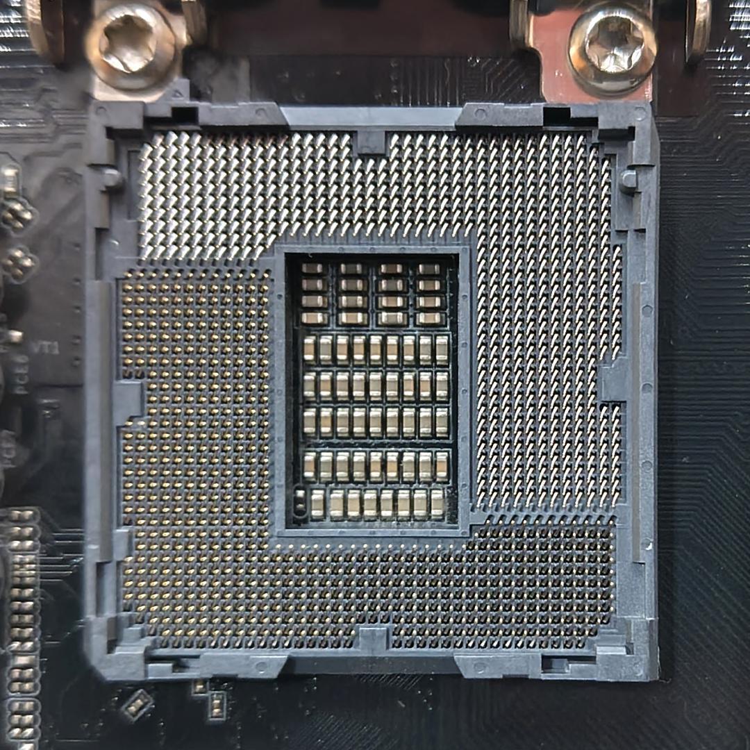 マザーボード 　ASRock B360M-ITX　LGA1151　8／9世代 ㉑