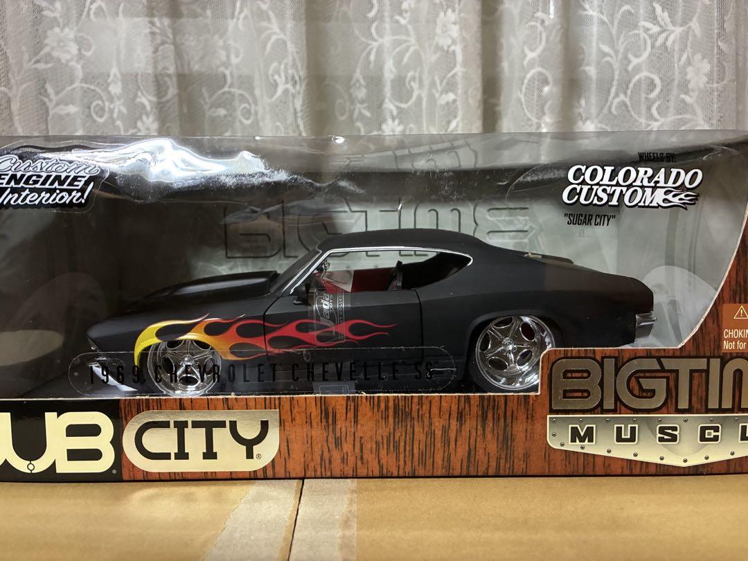 ミニカー 1969 CHEVROLTE CHEVELLE SS 1/18 BIGTIME