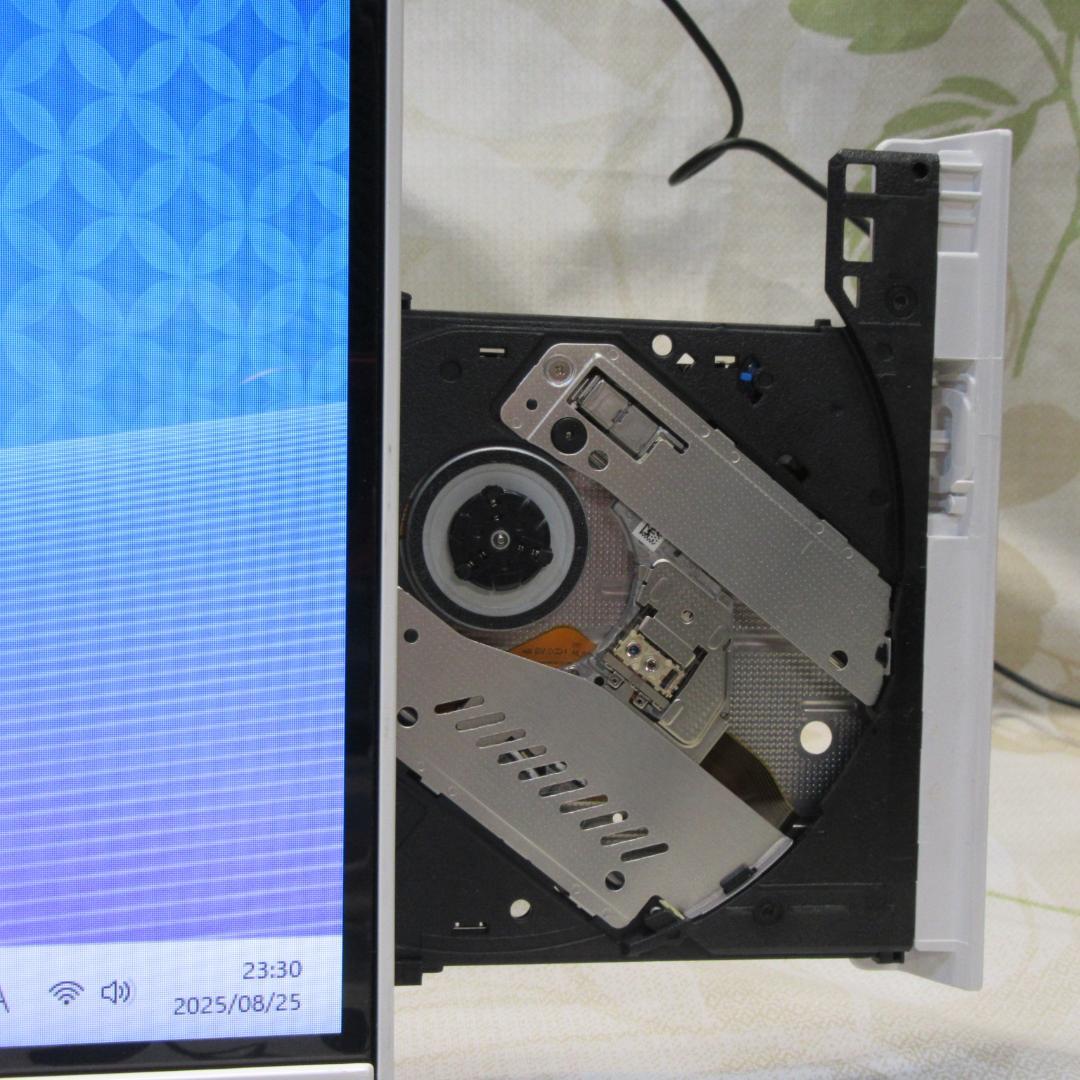 Win11公式対応10世代i3/メ16G/新品SSD+HDD/ブルーレイ/カメラ Win11公式対応10世代i3/メ16G/新品SSD+HDD/ブルーレイ/カメラ 高性能
