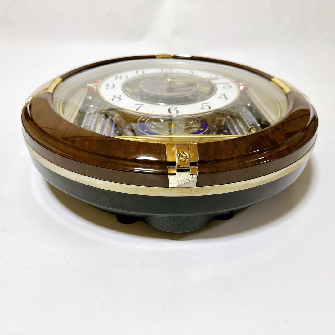 新着商品 SEIKO 希少品 からくり時計 レア物 電波時計 RE816B インテリア時計