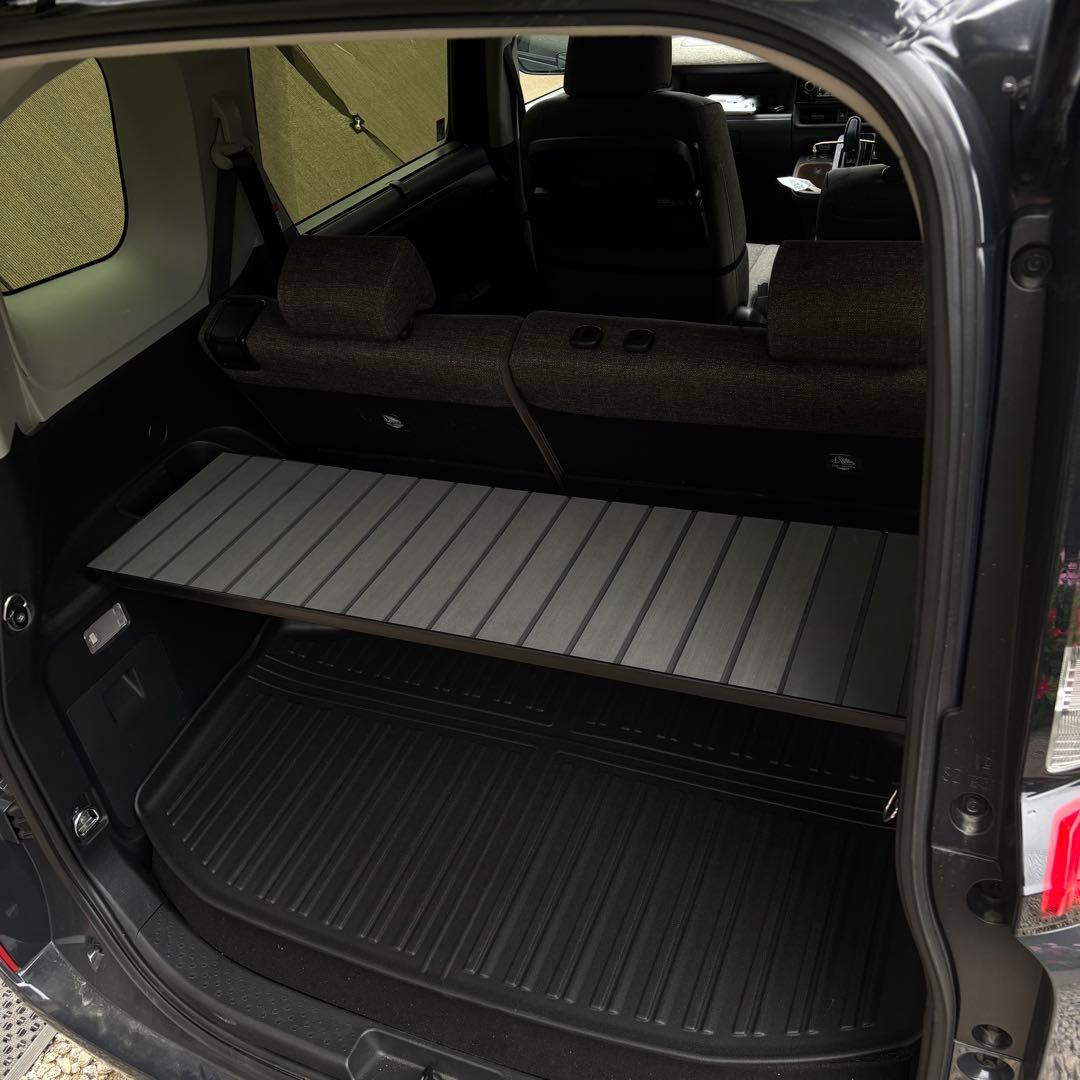 【激安通販】 新型シエンタ 10系 15系 ラゲージボード おしゃれ収納 ベビーカーTOYOTA 配送商品は通常配送無料。