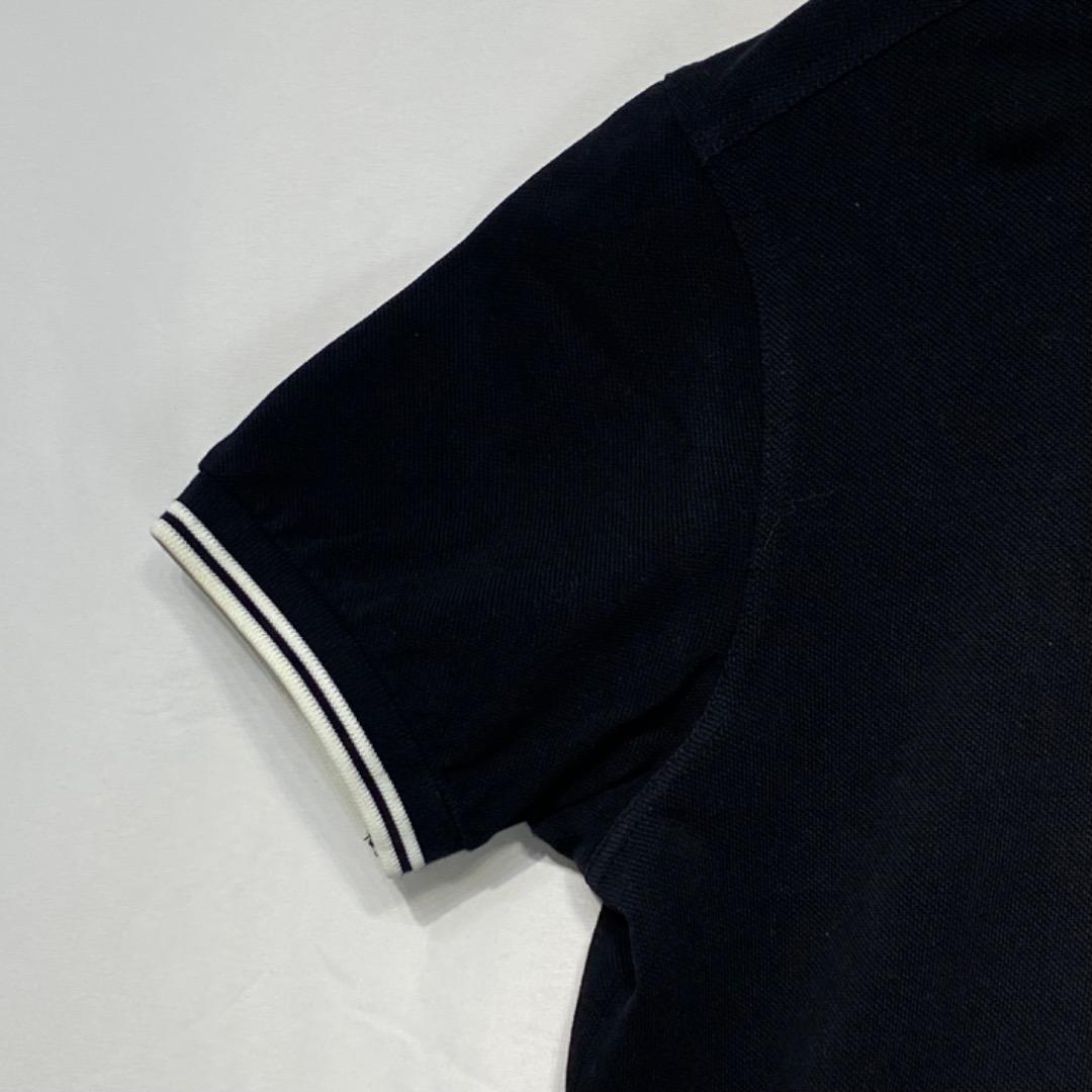 人気 FRED PERRY フレッドペリー ポロシャツ S カジュアル 刺繍ロゴ