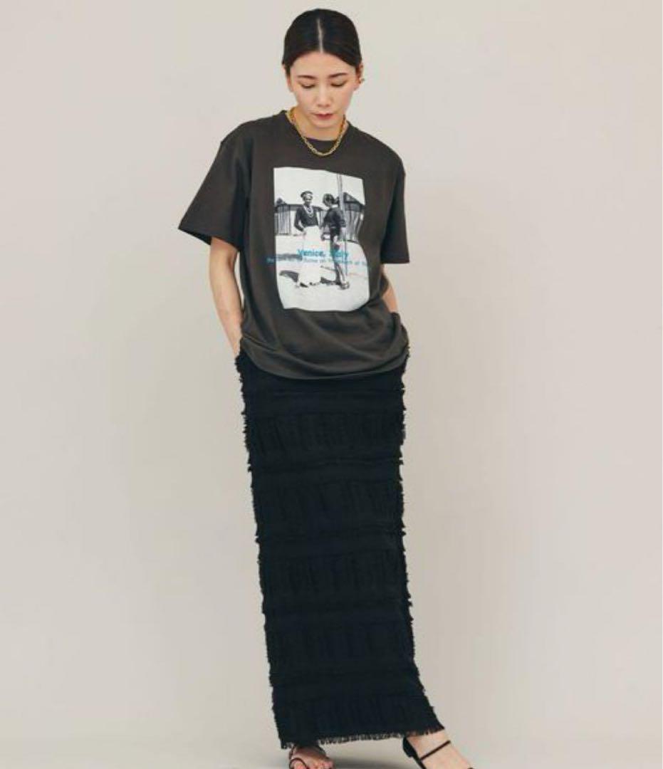 極美品】Curensology LIFE 別注CHTシャツ(タテ) スミクロ黒 極美品】Curensology LIFE 別注CHTシャツ(タテ) スミクロ黒