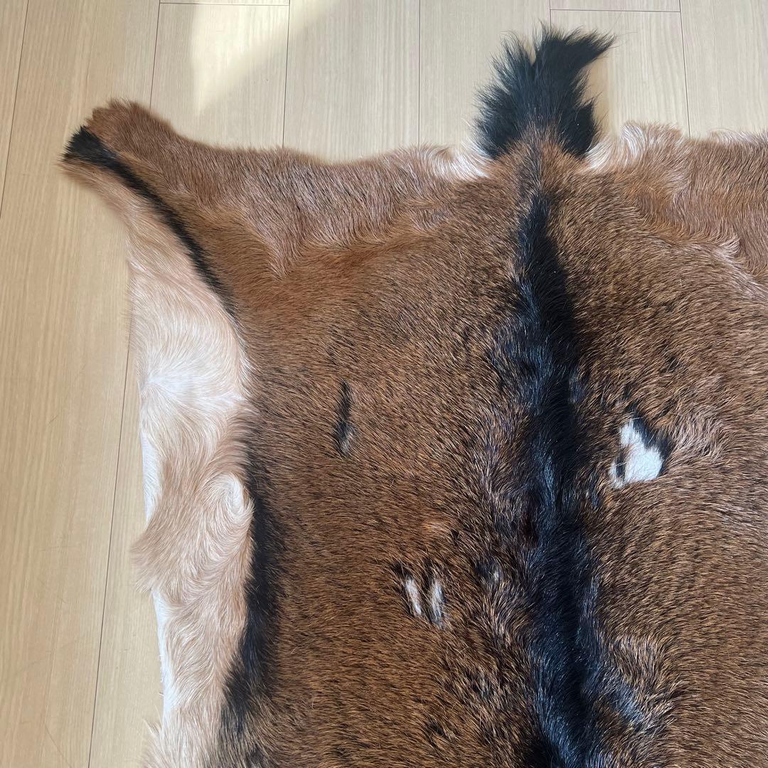 天然山羊毛皮 ヤギ皮 カーペット マット 本革 127*95cm 天然山羊毛皮 ヤギ皮 カーペット マット 本革 127*95cm