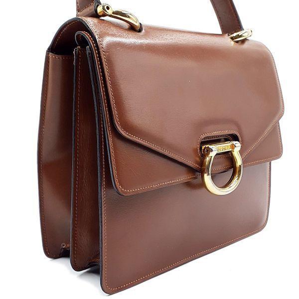 セリーヌ CELINE