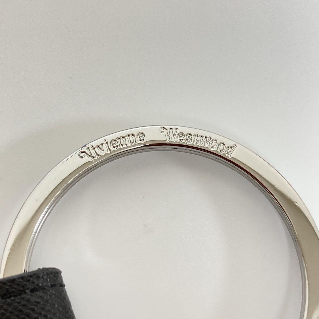 Vivienne Westwood 3連チャームキーリング　キーホルダー Vivienne Westwood｜3連チャームキーリング - メルカリ