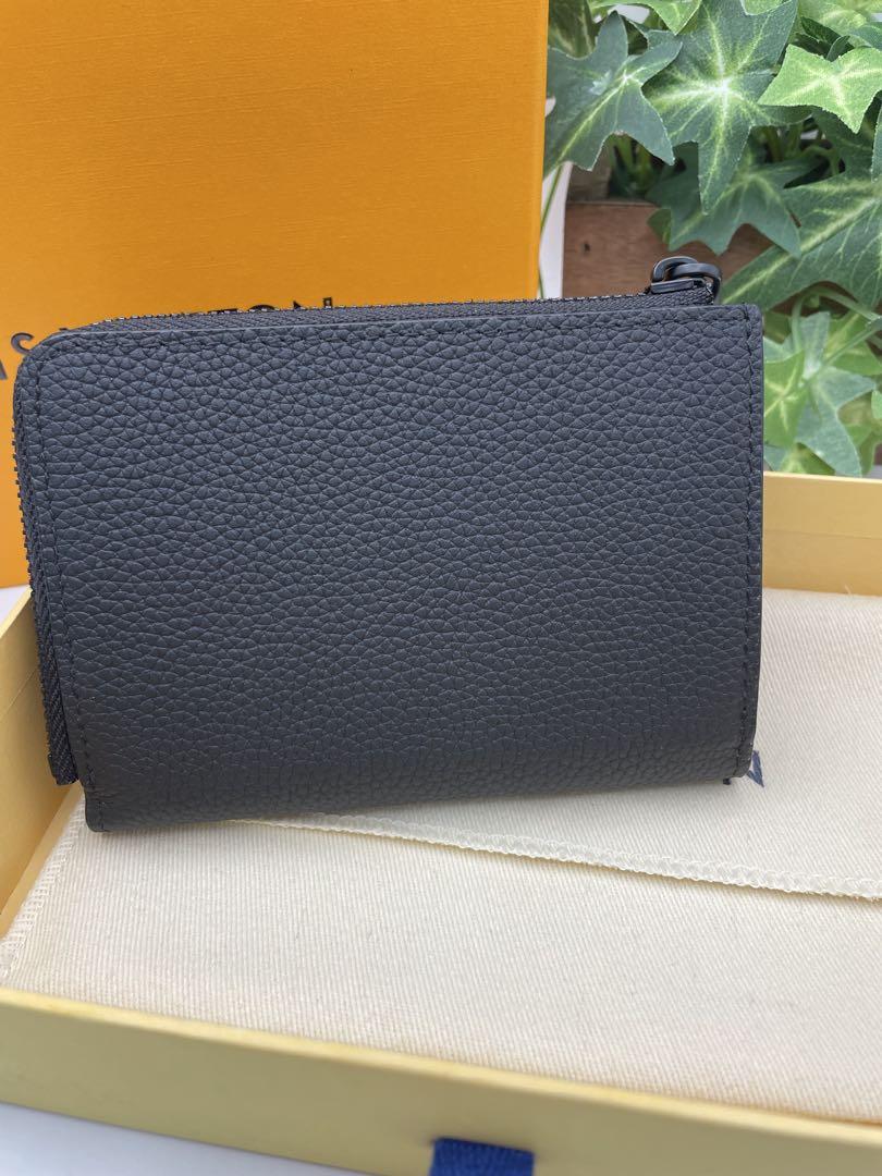 【美品】LOUIS VUITTON ポルトフォイュ・パイロット Wallet