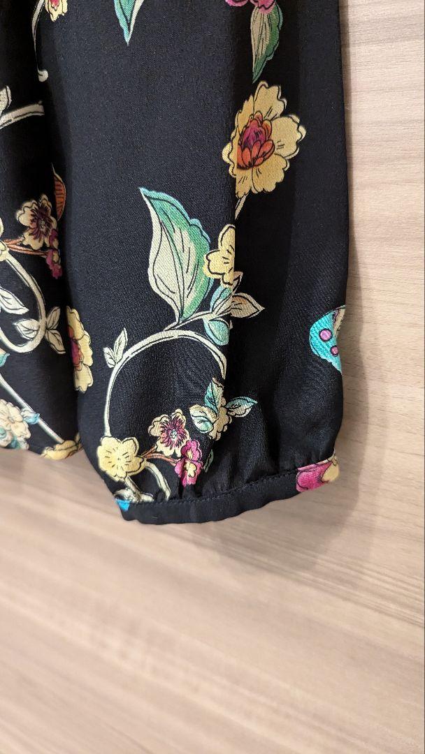 REDValentino　レッドヴァレンティノ