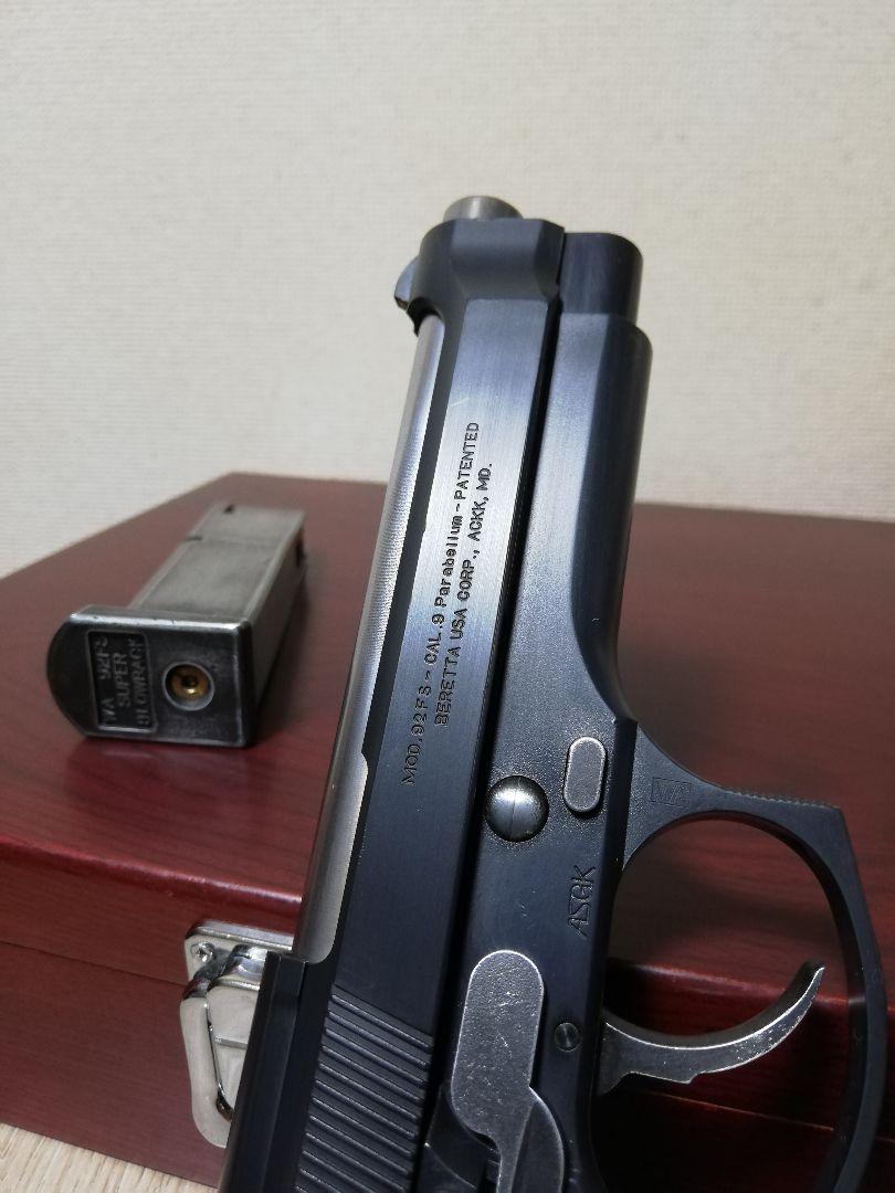⭐WAウエスタンアームズ ベレッタ92FS ガスブロ⭐木製グリップ&ケース付 WA ベレッタ M92FS プレミアムエディション 木製グリップ GBB