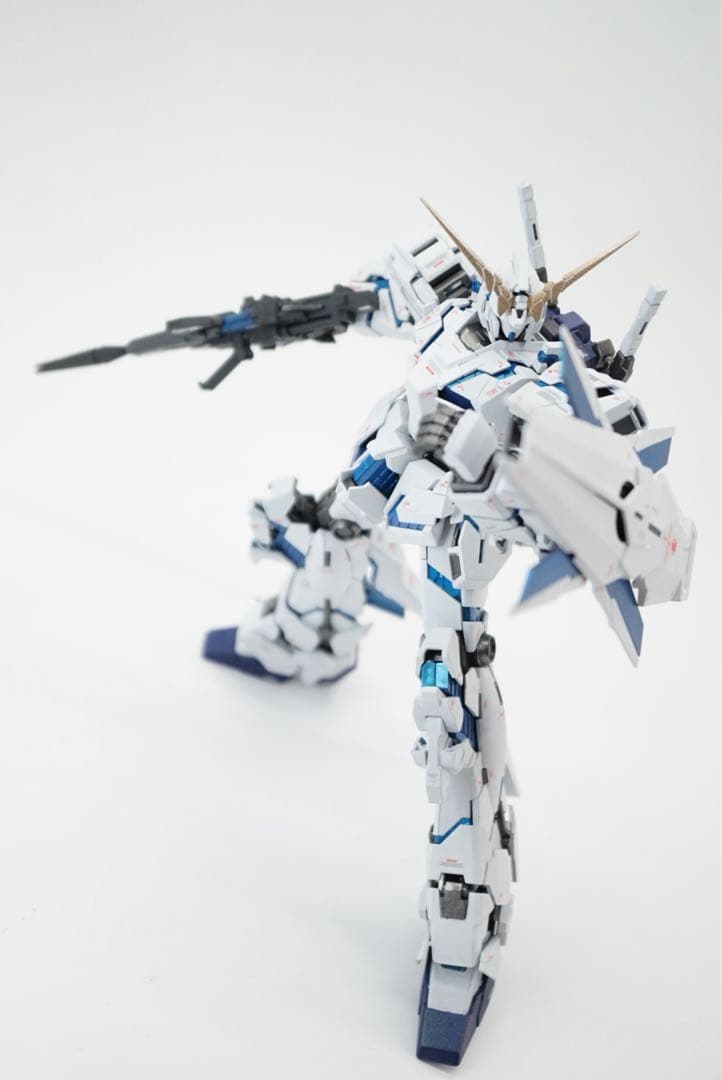 MG ユニコーンガンダム 塗装済み完成品