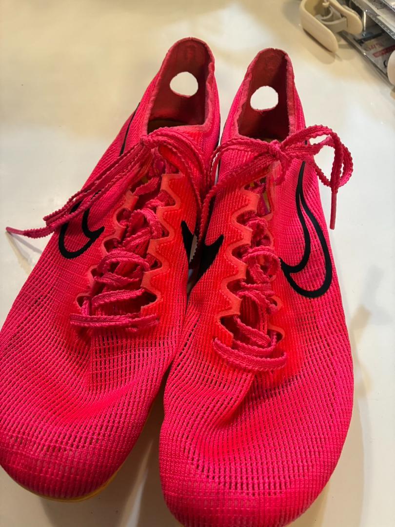 Nike ズームマンバ6　ピンク