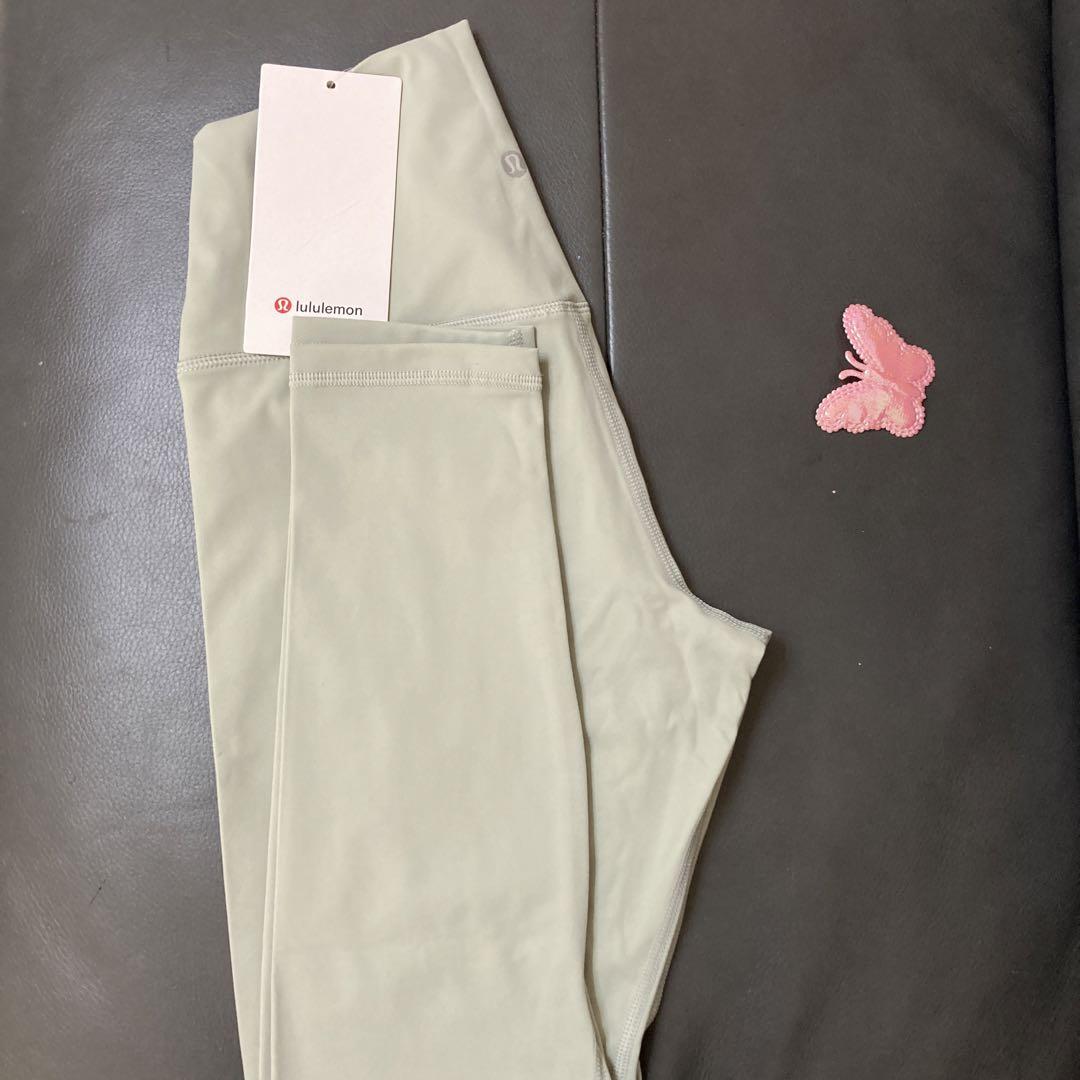 ルルレモン lululemon Wunder Under レギンス　サイズ4