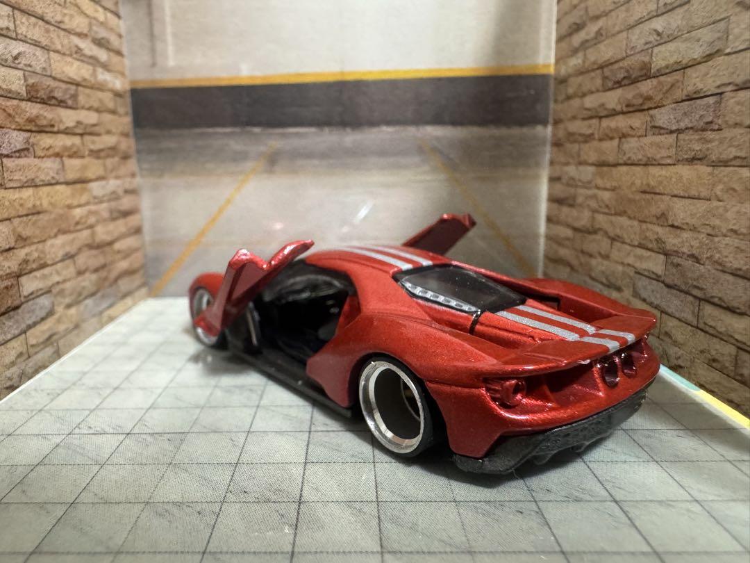 FordGT トミカ　カスタム　ミニカー 1/64 ホットウィール