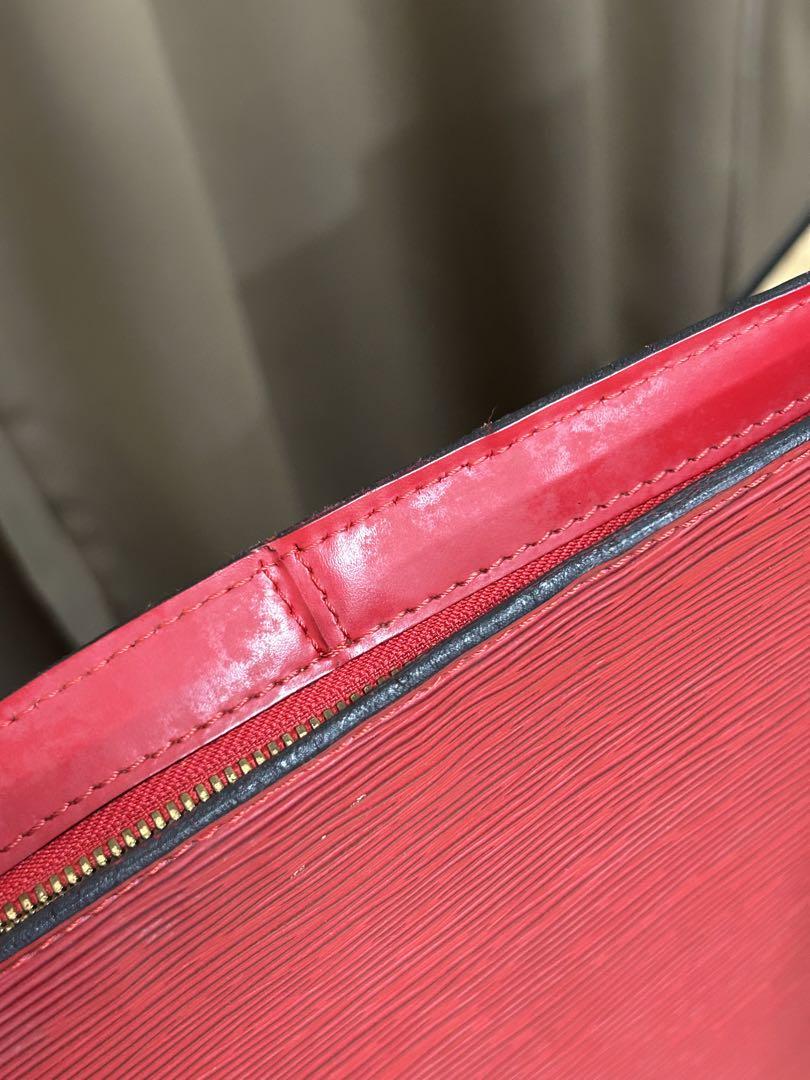 VUITTON