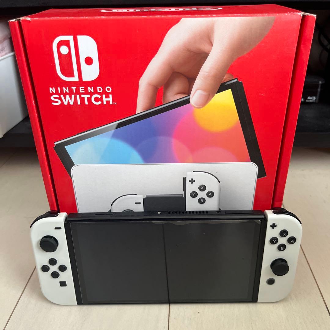 Nintendo Switch 有機ELモデル ホワイト/ブラック