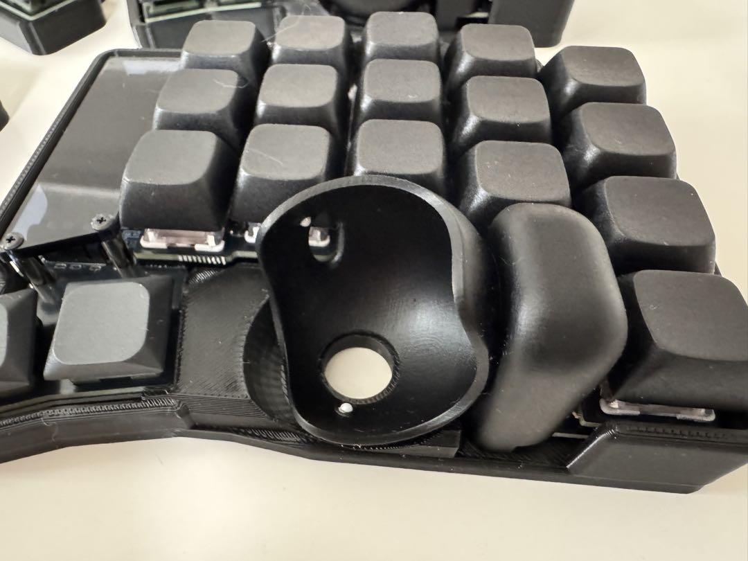 新品】keyball39 黒仕様 組立済 完成品 TRRSメタルケーブル付属