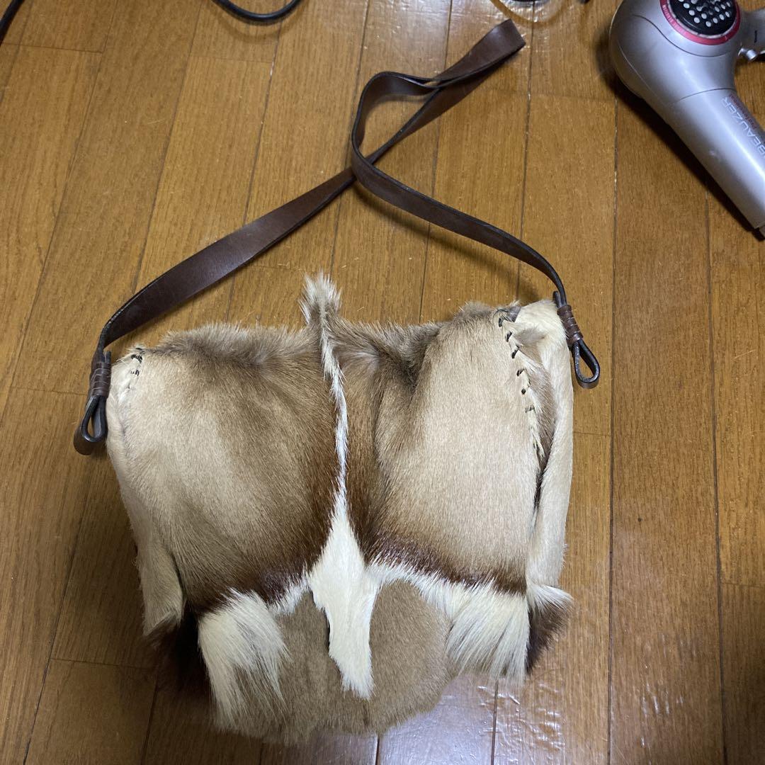 DESMOイタリー製ショルダーバッグです。 バッグ