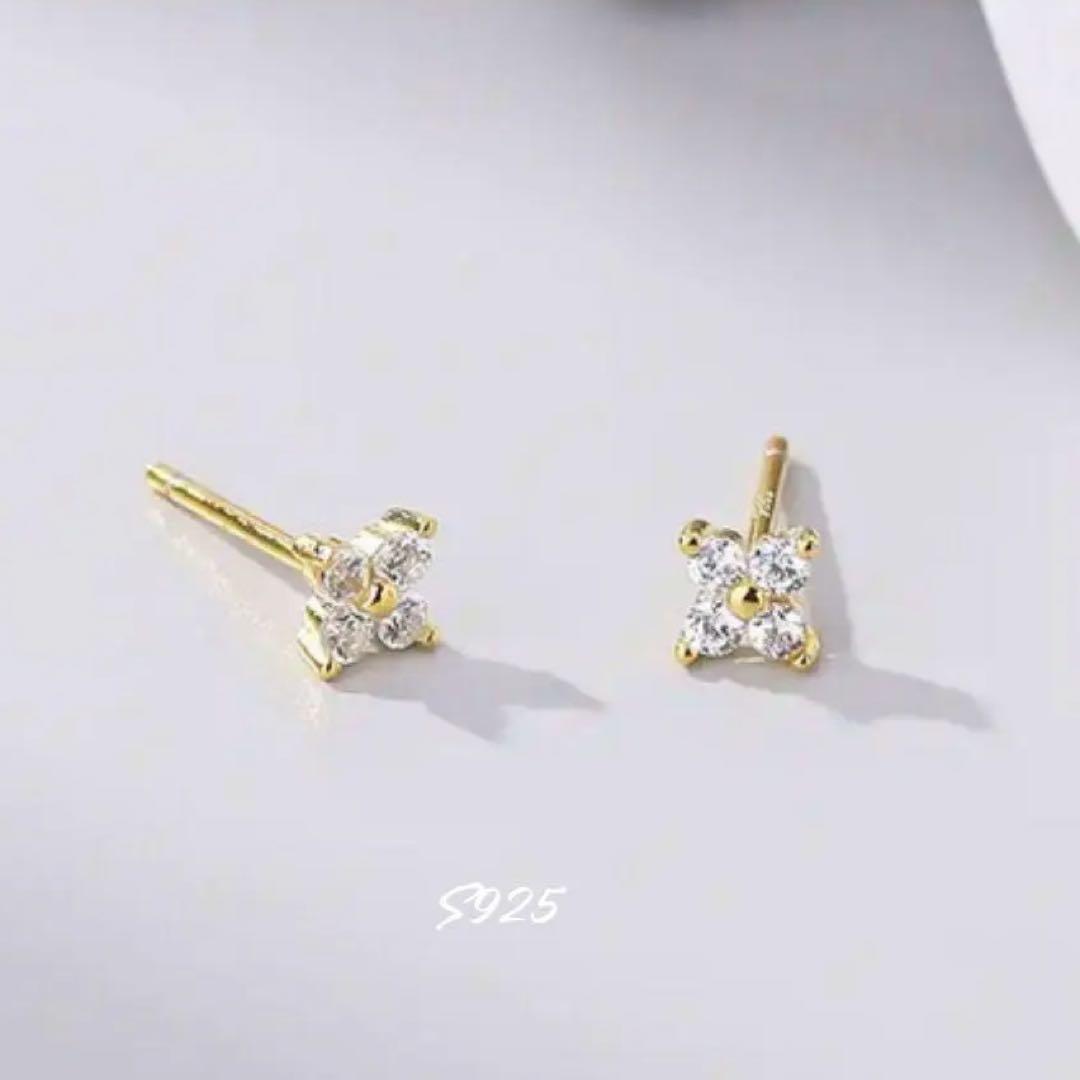 S925 ピアス 四葉 クローバー ダイア ゴールド 18K 小ぶり 華奢