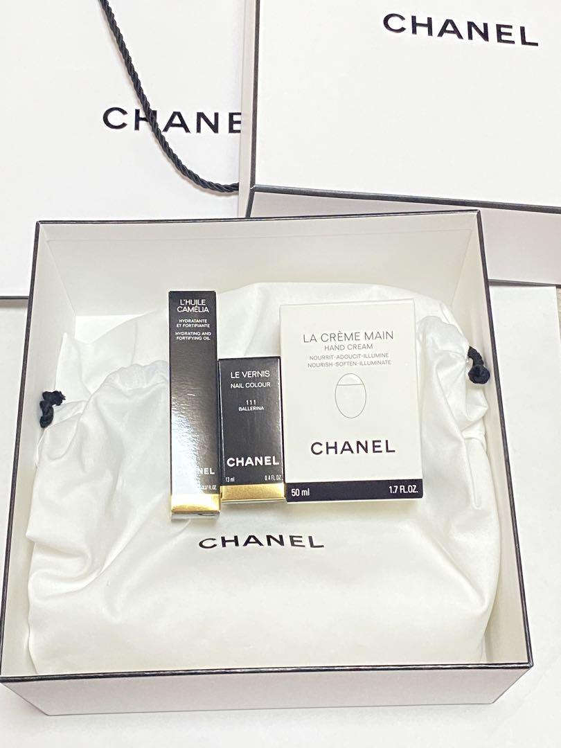 【新品　未使用】箱付き　CHANEL ハンドクリーム　ネイルカラー　オイルセット