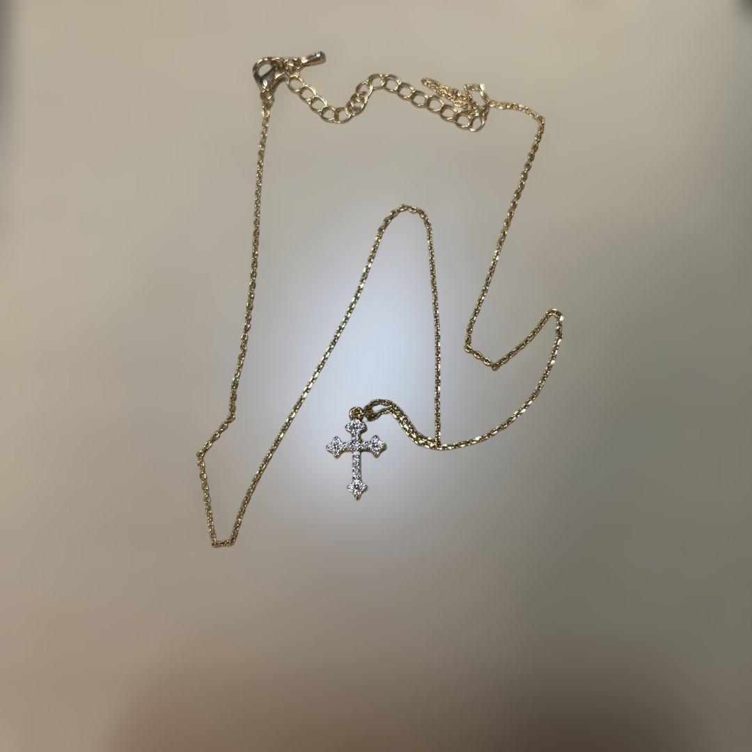 ゴールドメッキ クロスネックレス ストーン付き