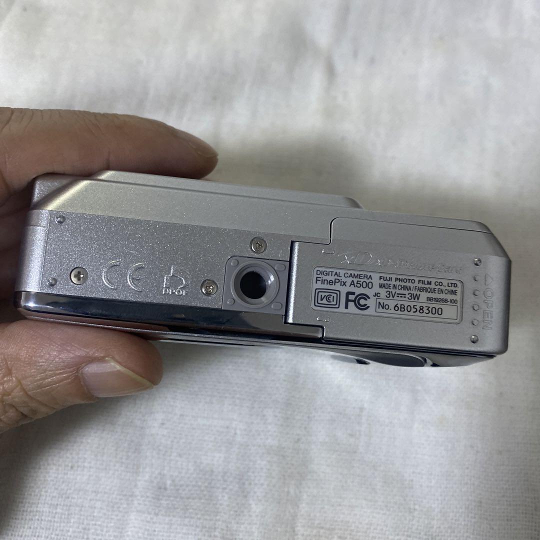 ❗️激安価格❗️デジカメ　本体　FUJIFILM Finepix A500 現状品