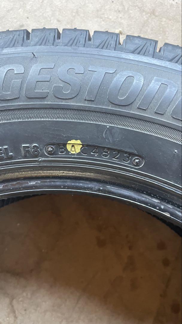 お値下中 ブリヂストンスタッドレス VRX3 195/65R16