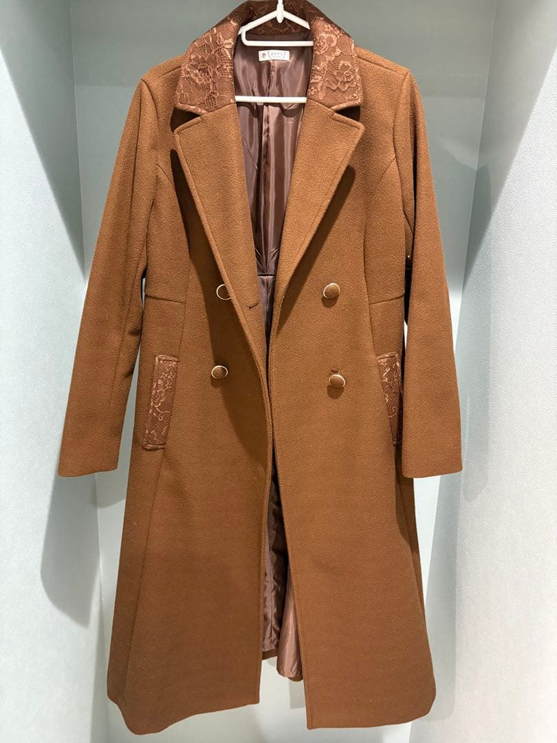 axes femme コート