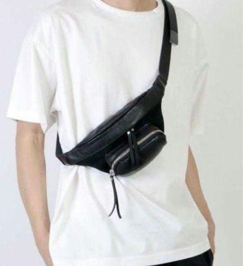 新品 PORTER VAINL ARCHIVE 名作 ボディバッグ ✨新品✨】PORTER ✕ VAINL ARCHIVE◎ボディーバック 黒