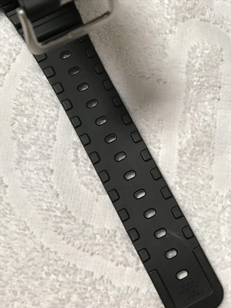 CASIO G-SHOCK GA-2100-1A1JF ユーズド　使用感極僅か