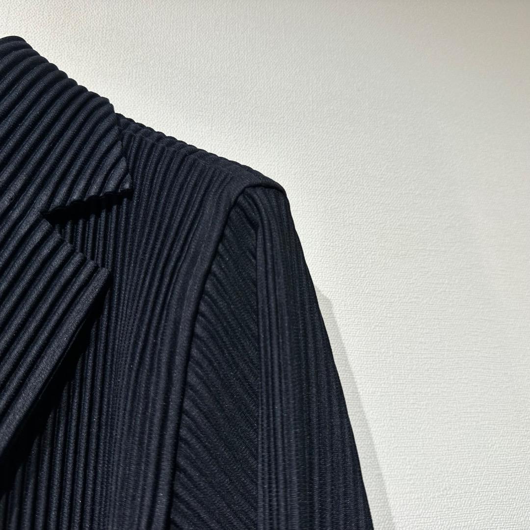 【値下げ】ISSEY MIYAKE オムプリッセ プリーツ ジャケット ネイビー