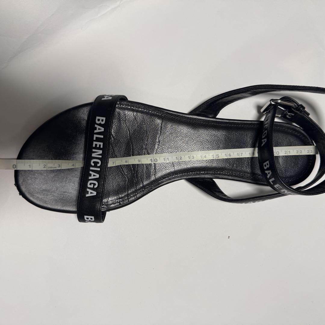 バレンシアガ BALENCIAGAブラック ロゴストラップフラットサンダル36