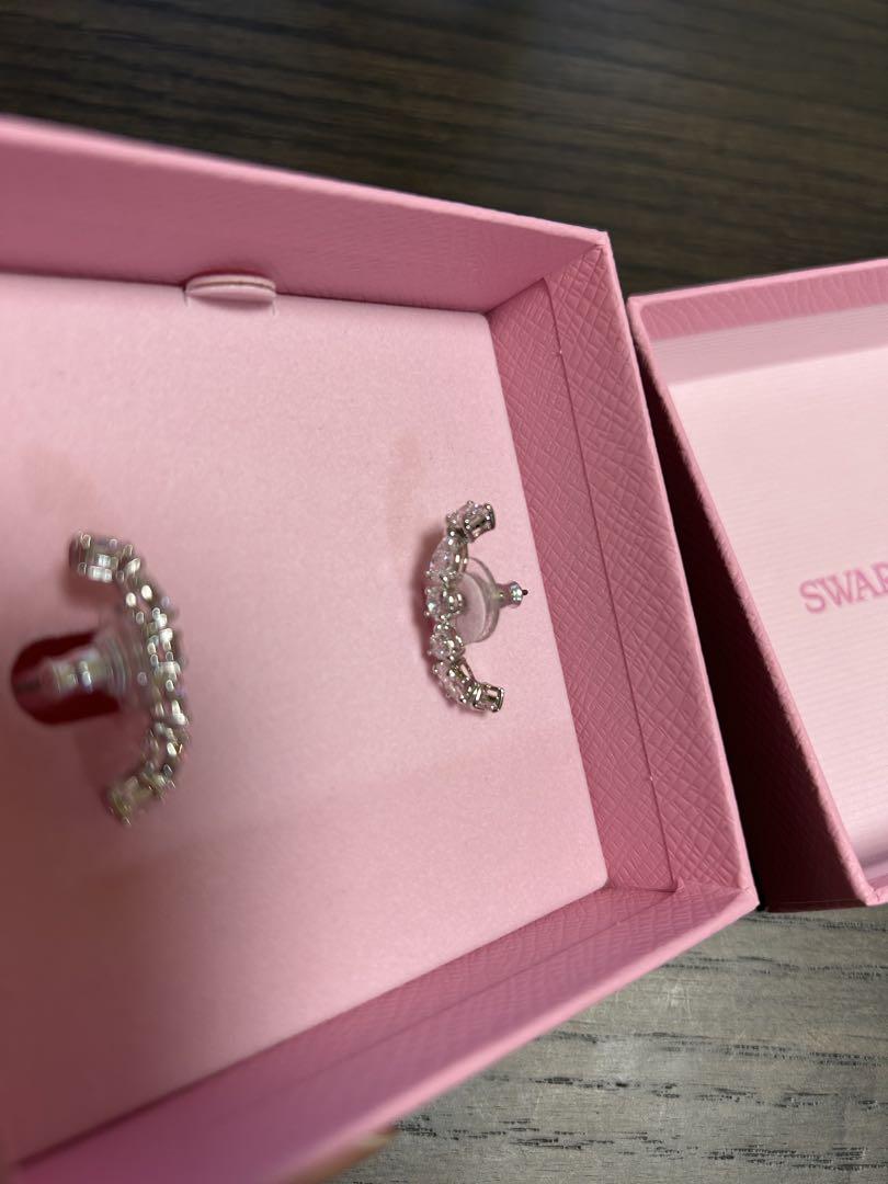 【未使用】Swarovski スワロフスキー　クリスタル　ピアス