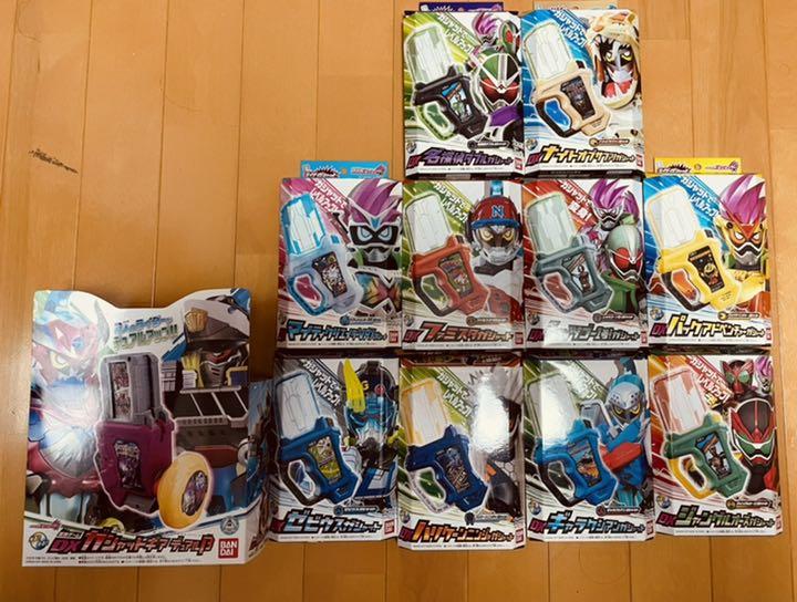 良好品 仮面ライダーエグゼイド ガシャット10個セット コレクター保管品 キャラクターグッズ