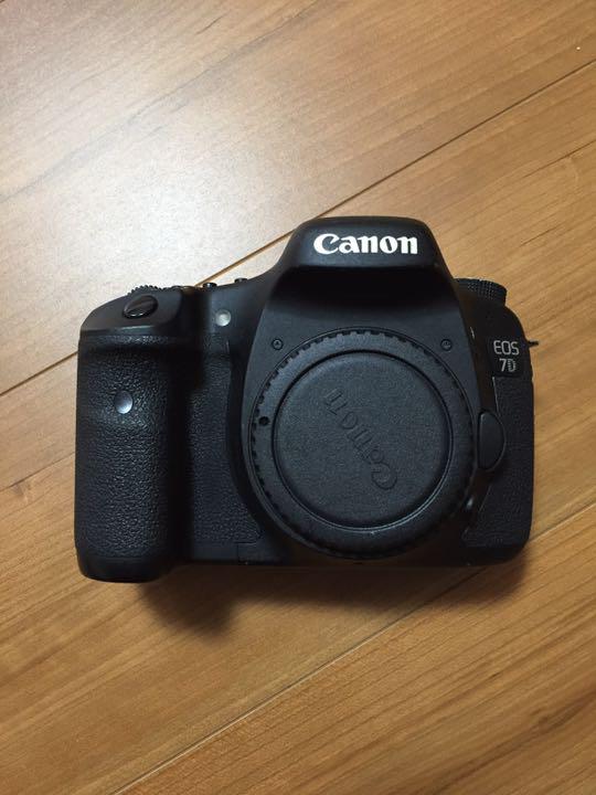Canon EOS 7D・ボディ - メルカリ Canon EOS 7D・ボディ - メルカリ