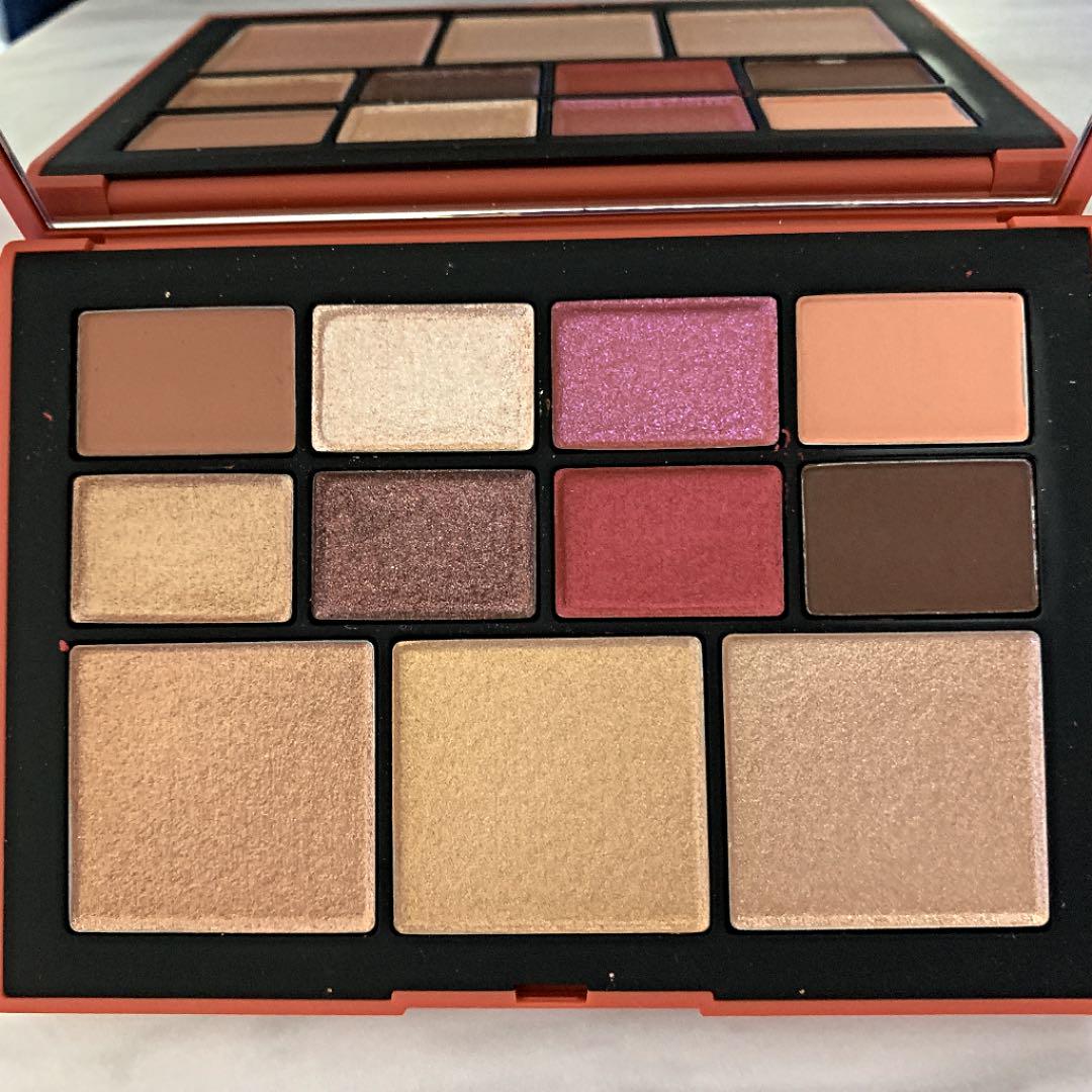 NARS ユーフォリア　フェースバレット