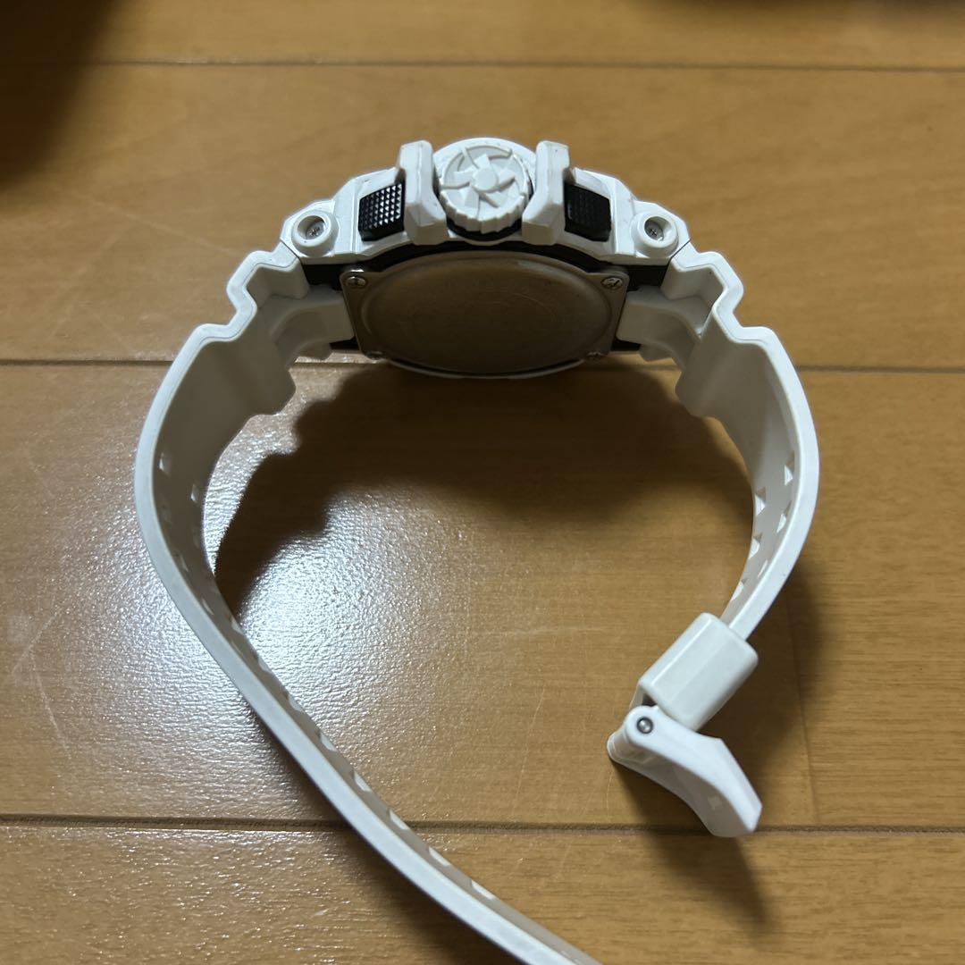 時計 CASIO g-shock ga-400