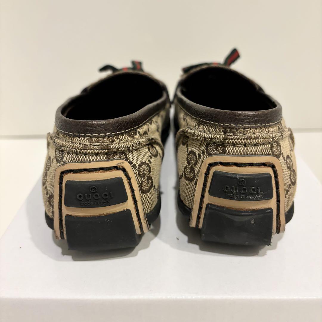 GUCCI ローファー
