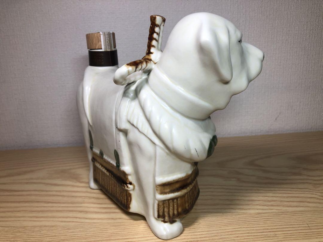 サントリー ローヤル 戌歳 陶器ボトル 未開封 箱付き 600ml 43%