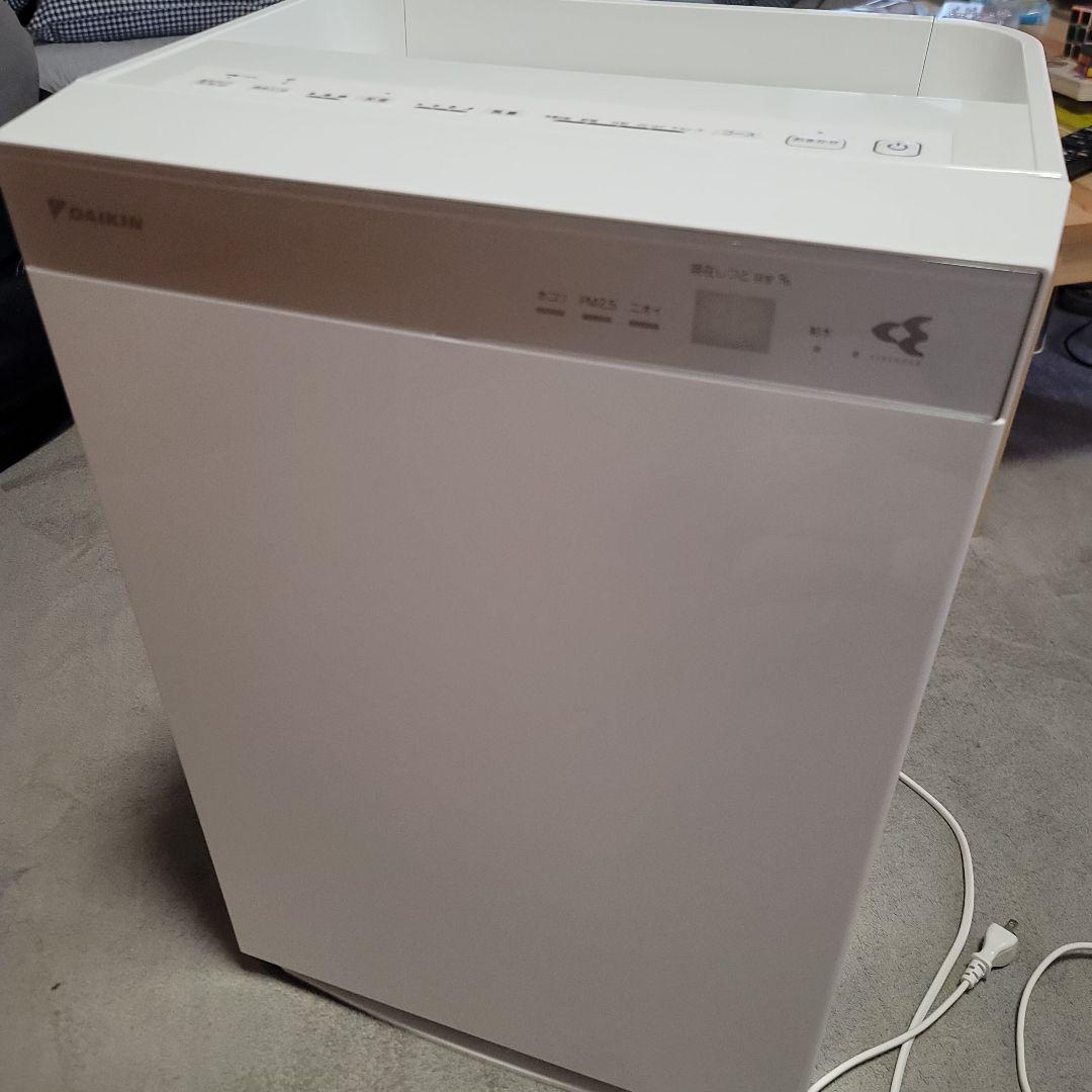 DAIKIN 空気清浄機 ホワイト　MCK70V-W 2019年製