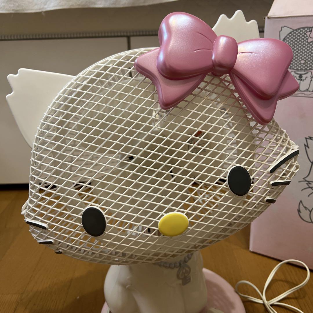 【極美品・希少】チャーミー　キティ　扇風機 FPM-188 (CK) サンリオ 極美品・希少】チャーミー キティ 扇風機 FPM-188 (CK) サンリオ