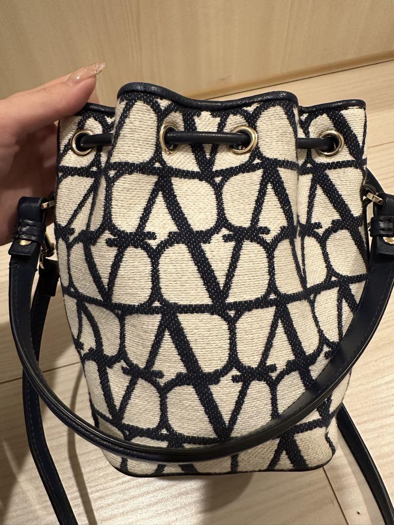 Valentino バケットバッグ ホワイト/ネイビー