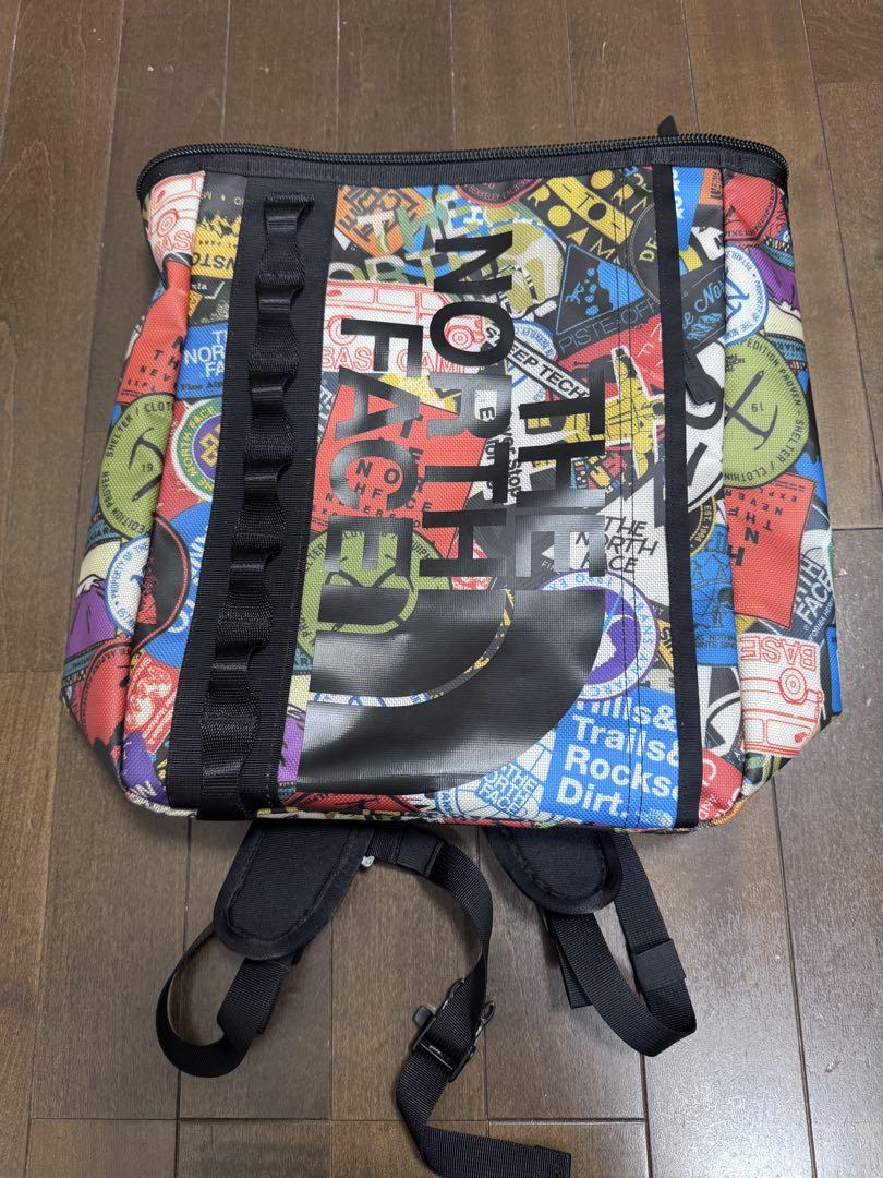 THE NORTH FACE ステッカープリントカラーバックパック美品