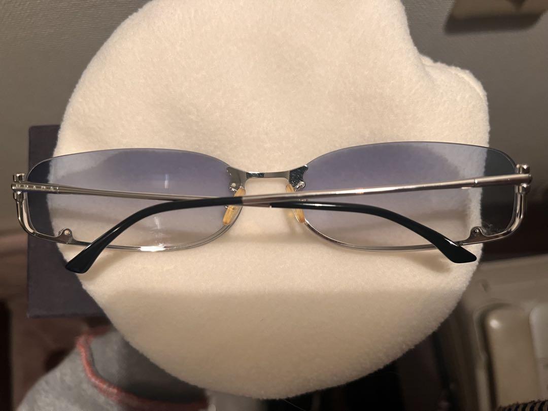 【PRADA】　サングラス