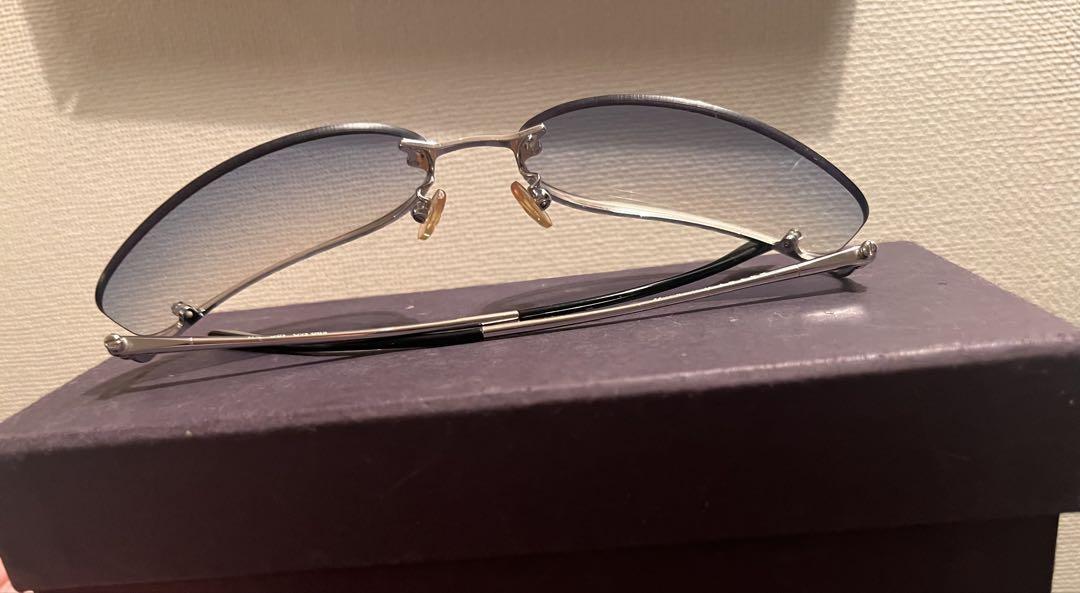 【PRADA】　サングラス
