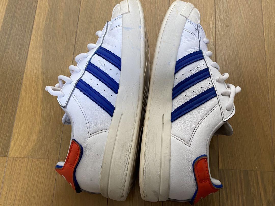 adidas スニーカー ホワイト/ブルー/オレンジ