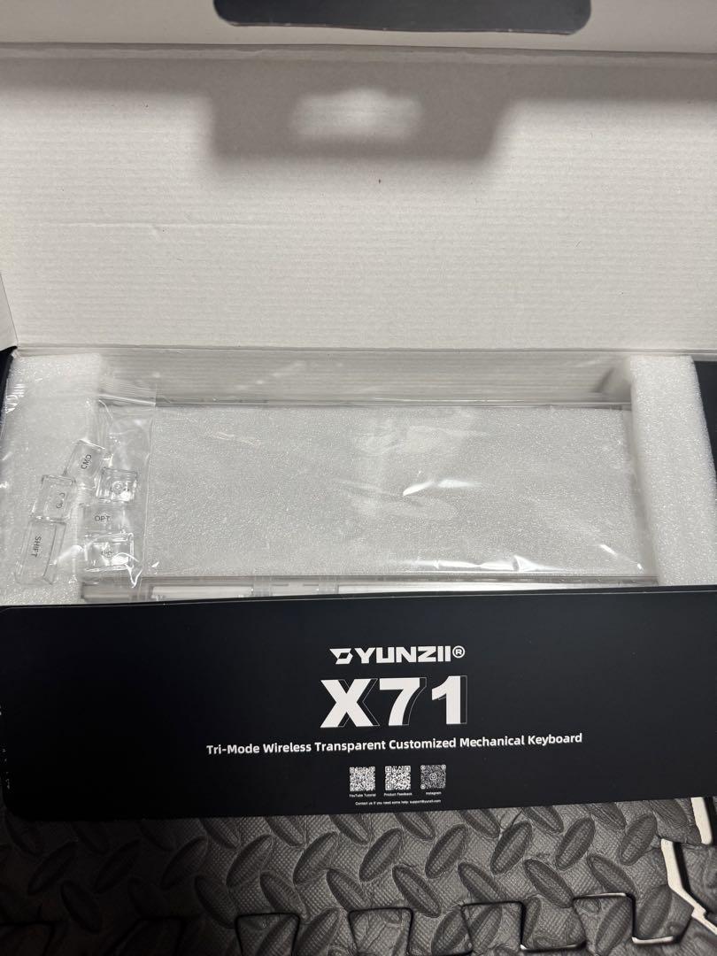 YUNZII X71 メカニカルゲーミングキーボード ホワイト クリア