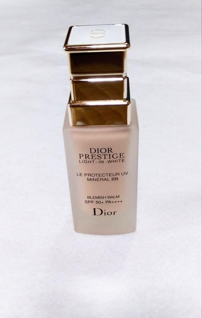 swan様プレステージ ホワイト ル プロテクター UV ミネラル BB  01 DIOR】 プレステージ ホワイト ル プロテクター UV ルミエール